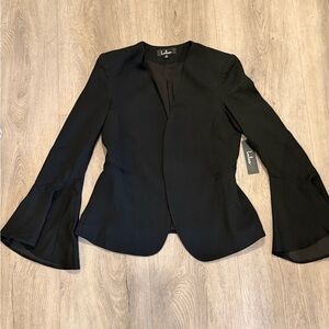 Lulu's Elegant Black Women's Blazer with Flared Sleeves